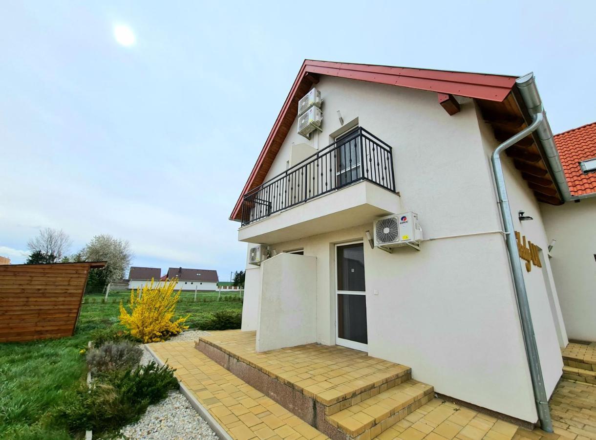 Székely-Lak Apartman Hegykő Exterior foto